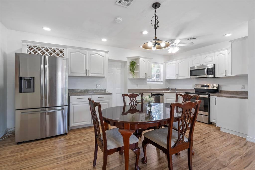 Apartment for rent at 2000 NE 62nd St, Fort Lauderdale, FL 33308