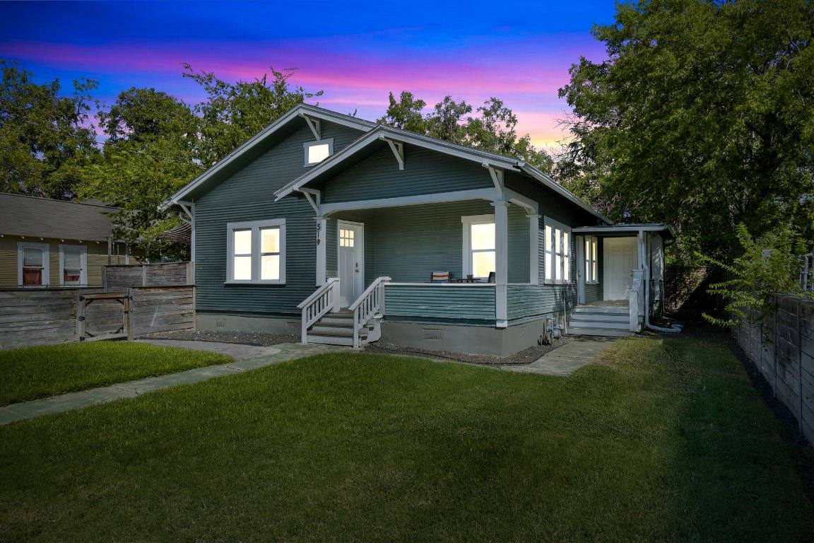 Apartment for rent at 519 E Ashby Place #519, San Antonio, TX 78212