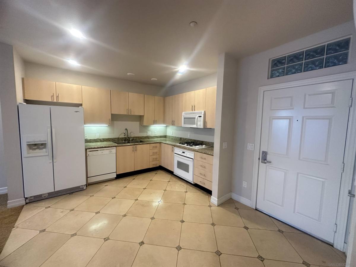 Condo for rent at 525 11th Ave #525, San Diego, CA 92101