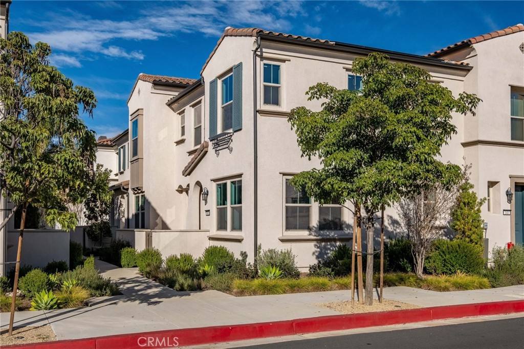 Apartment for rent at 143 Magnolia Court #143, Claremont, CA 91711