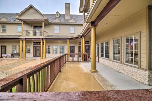 Apartment for rent at 605 6th St #605F, Kemah, TX 77565