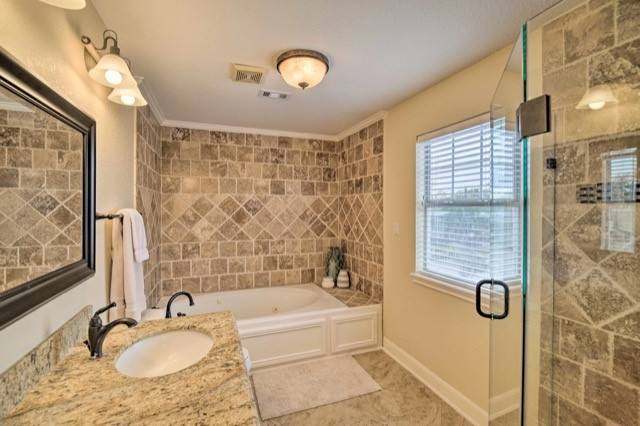 Apartment for rent at 605 6th St #605F, Kemah, TX 77565