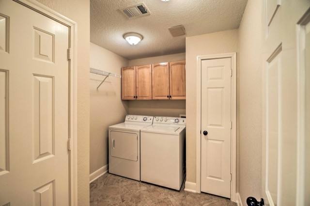 Apartment for rent at 605 6th St #605F, Kemah, TX 77565