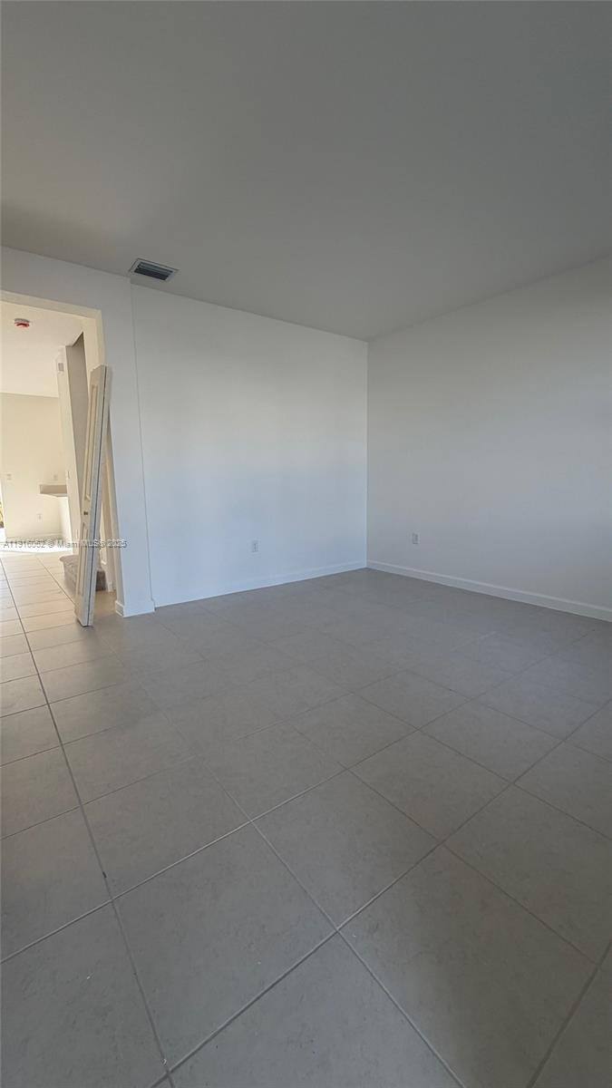Townhouse for rent at 15600 SW 276th Terrace, Homestead, FL 33031