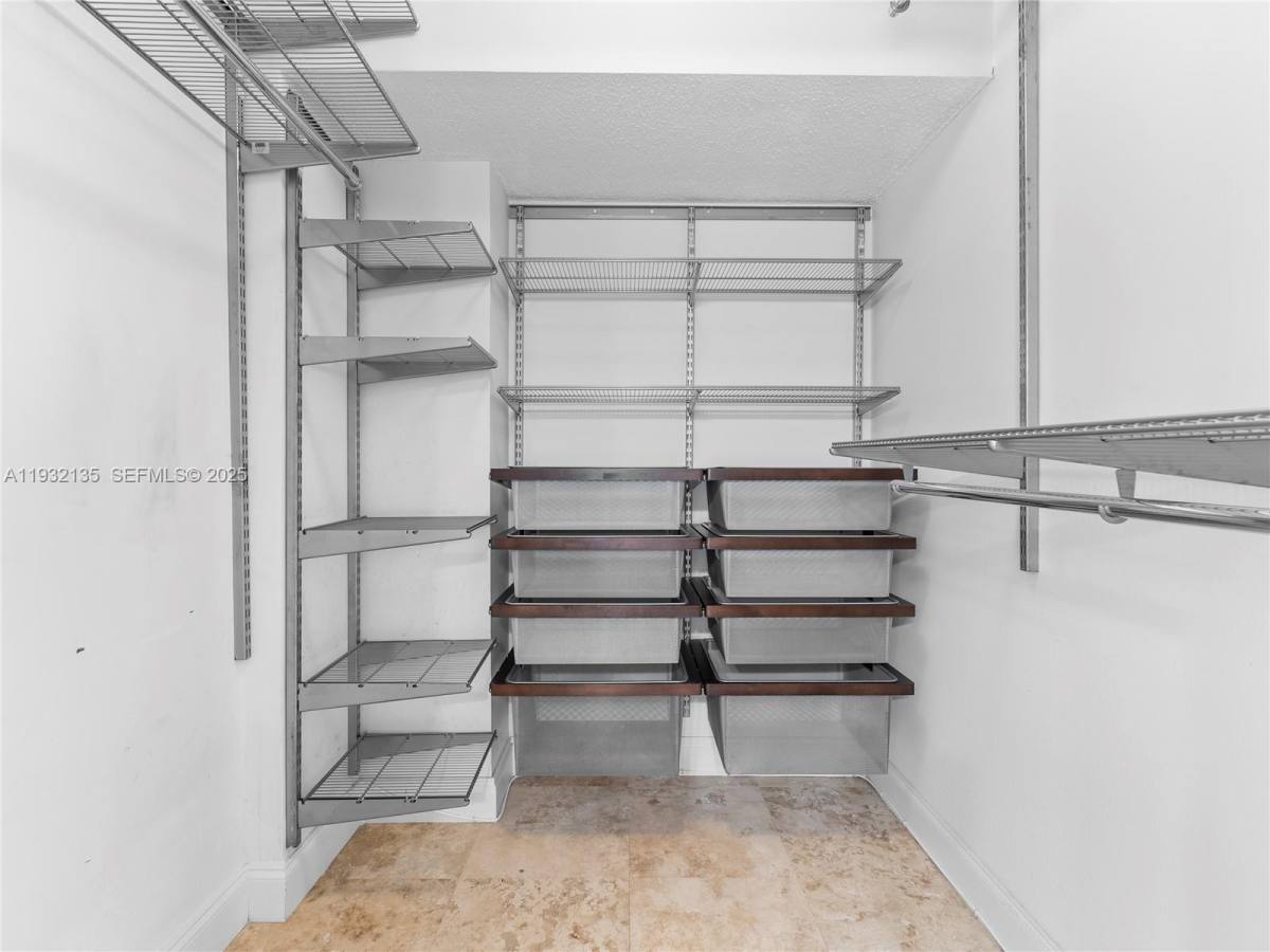 Apartment for rent at 5 Island Ave #5LE, Miami Beach, FL 33139