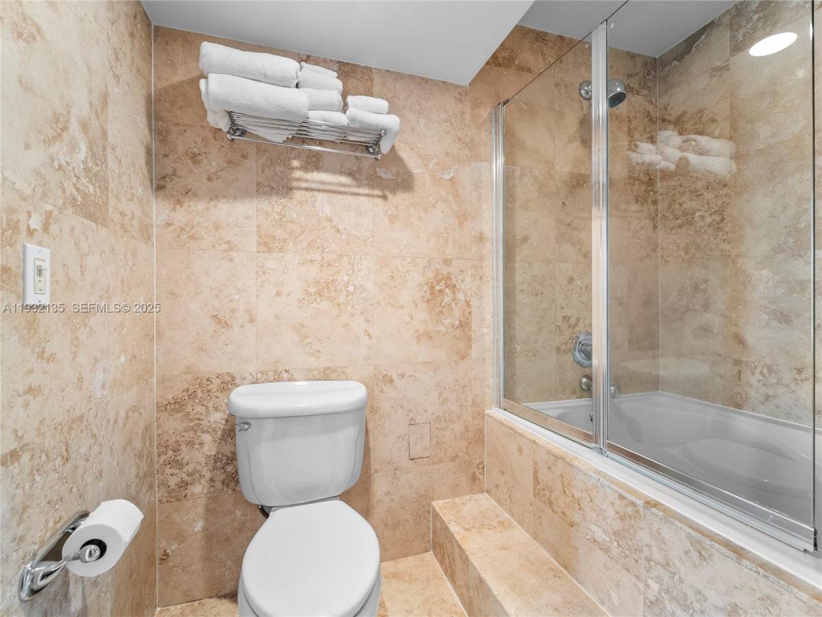 Apartment for rent at 5 Island Ave #5LE, Miami Beach, FL 33139