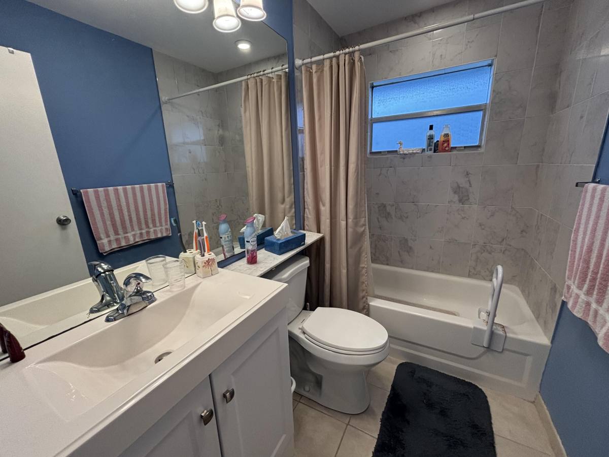Apartment for rent at 596 Saxony M #596, Delray Beach, FL 33446