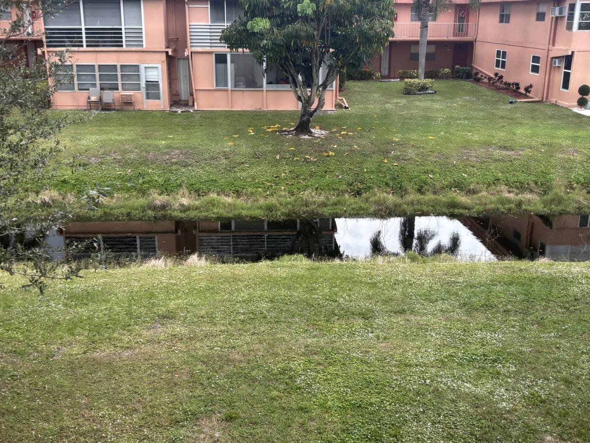 Apartment for rent at 596 Saxony M #596, Delray Beach, FL 33446