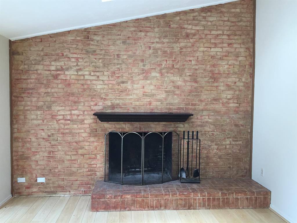 Apartment for rent at 2508 Loving Ave, Dallas, TX 75214