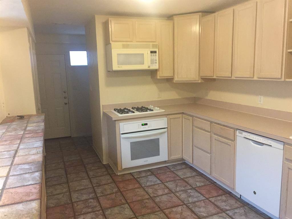 Apartment for rent at 2508 Loving Ave, Dallas, TX 75214