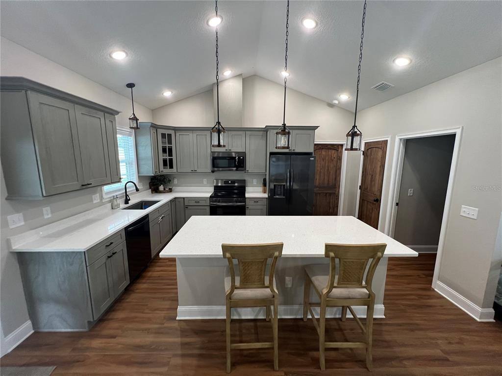 Apartment for rent at 4930 SE 10th Place, Keystone Heights, FL 32656
