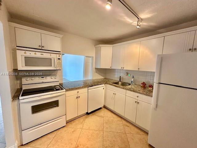 Apartment for rent at 8101 SW 72nd Ave #8101312W, Miami, FL 33143