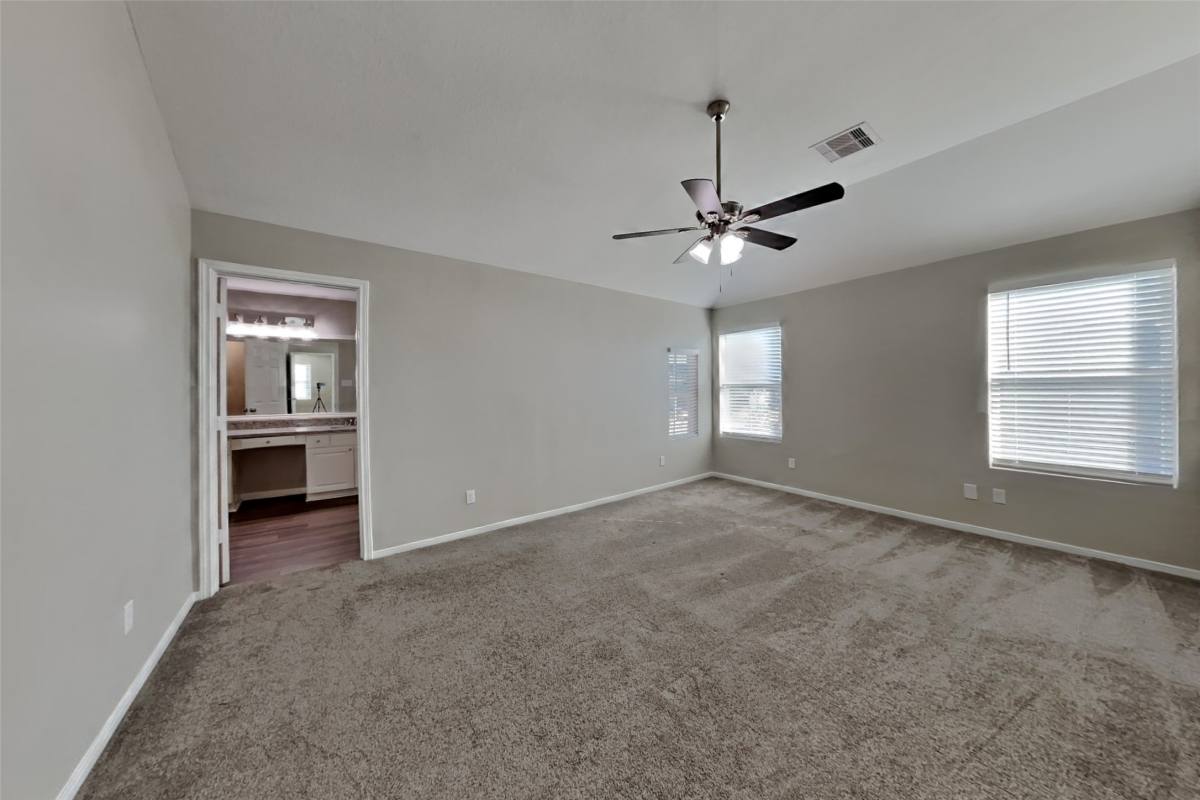 Apartment for rent at 3131 Zephyr Glen Way, Houston, TX 77084