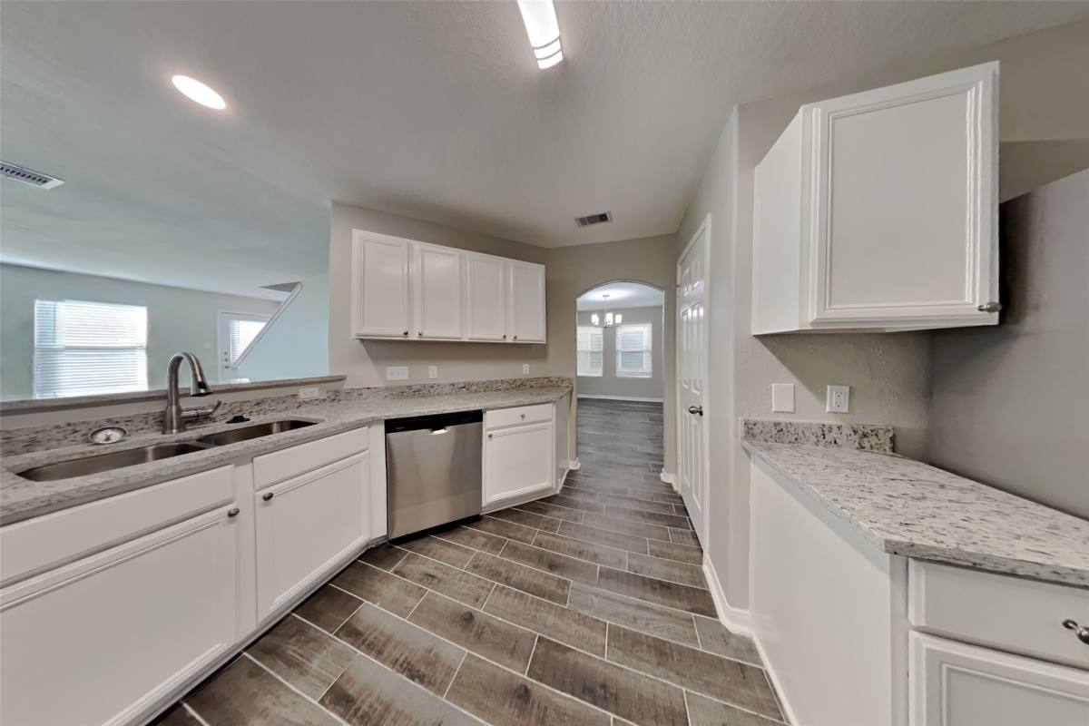 Apartment for rent at 3131 Zephyr Glen Way, Houston, TX 77084