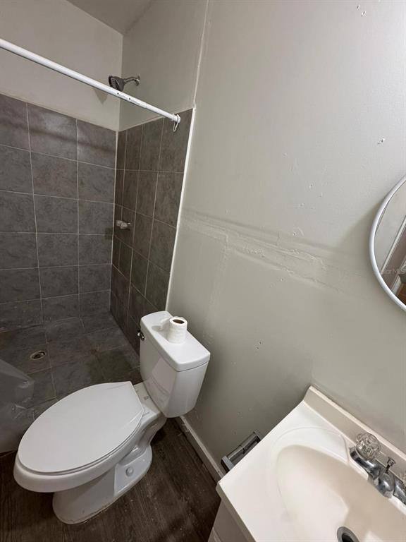 Apartment for rent at 4201 Cepeda St, Orlando, FL 32811