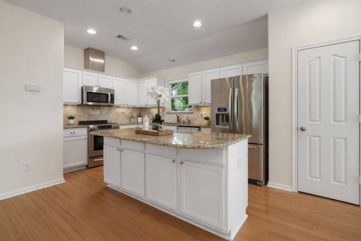 Apartment for rent at 603 Granberry St #603, Humble, TX 77338