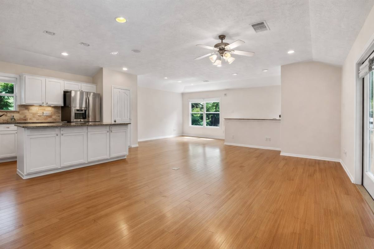 Apartment for rent at 603 Granberry St #603, Humble, TX 77338