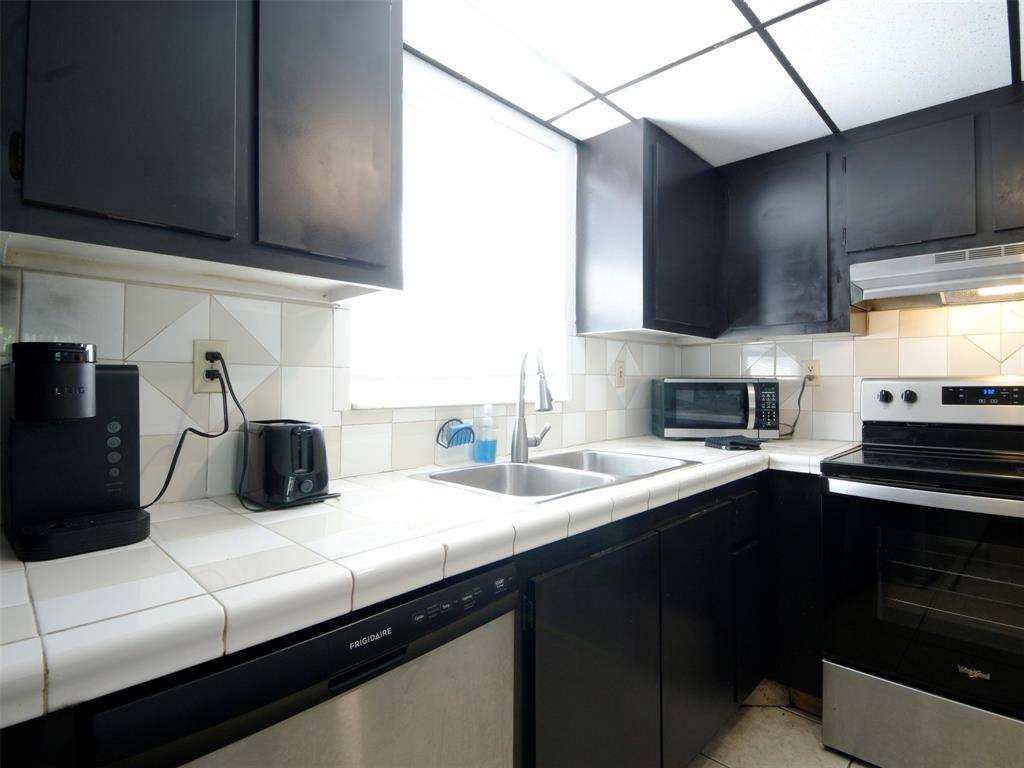 Condo for rent at 1920 N Congress Ave #105, West Palm Beach, FL 33401