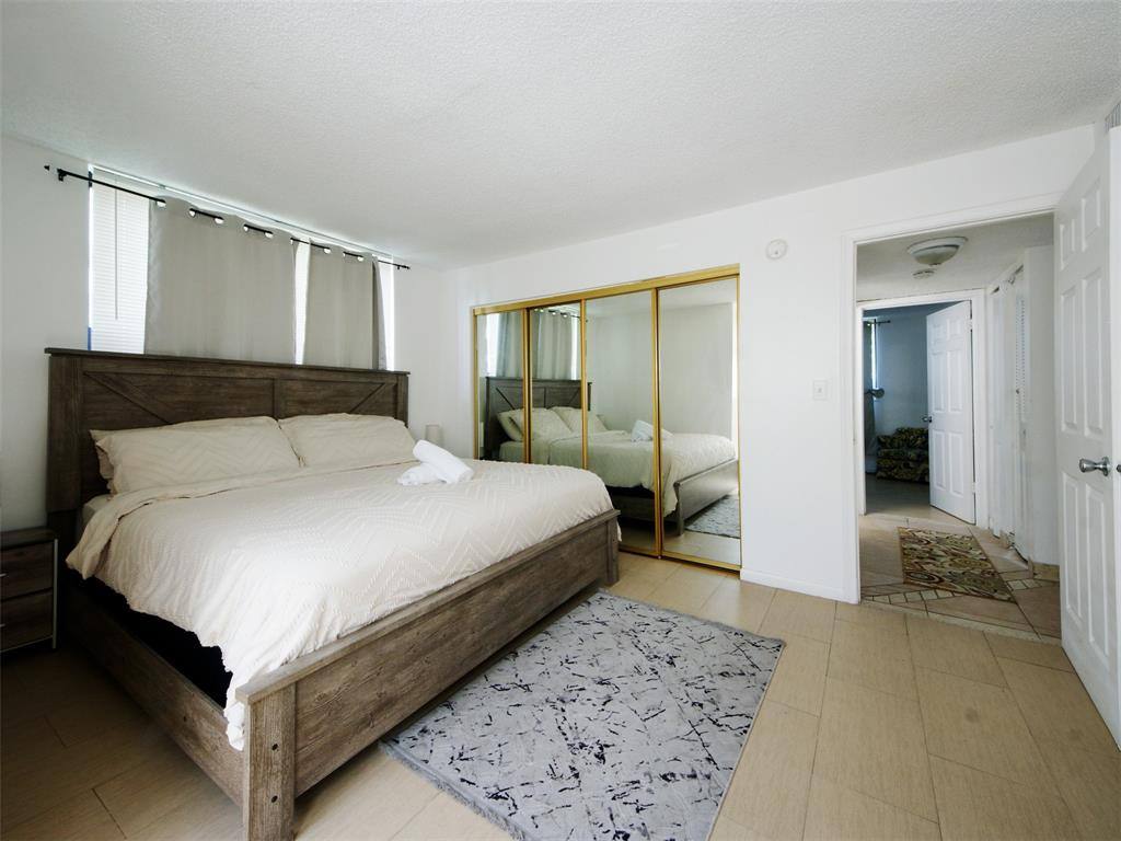 Condo for rent at 1920 N Congress Ave #105, West Palm Beach, FL 33401
