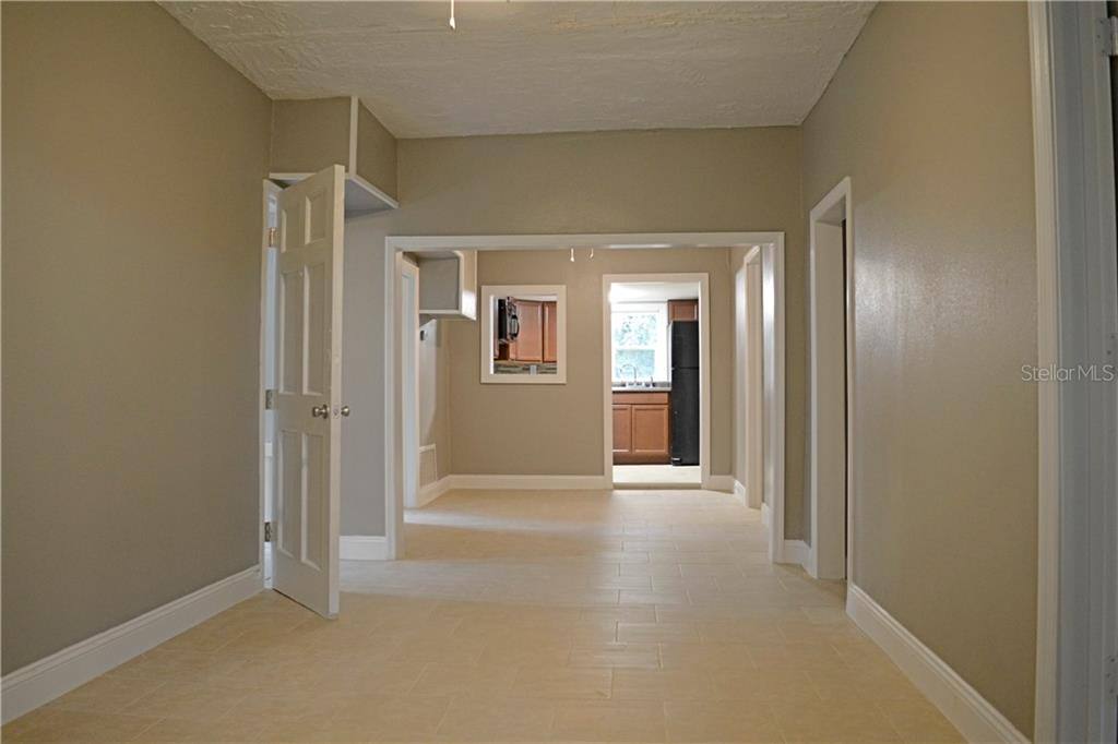 Apartment for rent at 647 S Delaware Ave #647, Deland, FL 32720