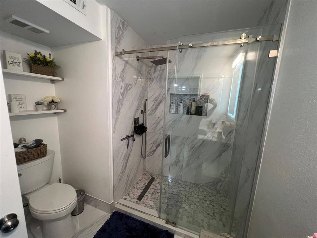 Condo for rent at 2425 NW 33rd St #1305, Fort Lauderdale, FL 33309