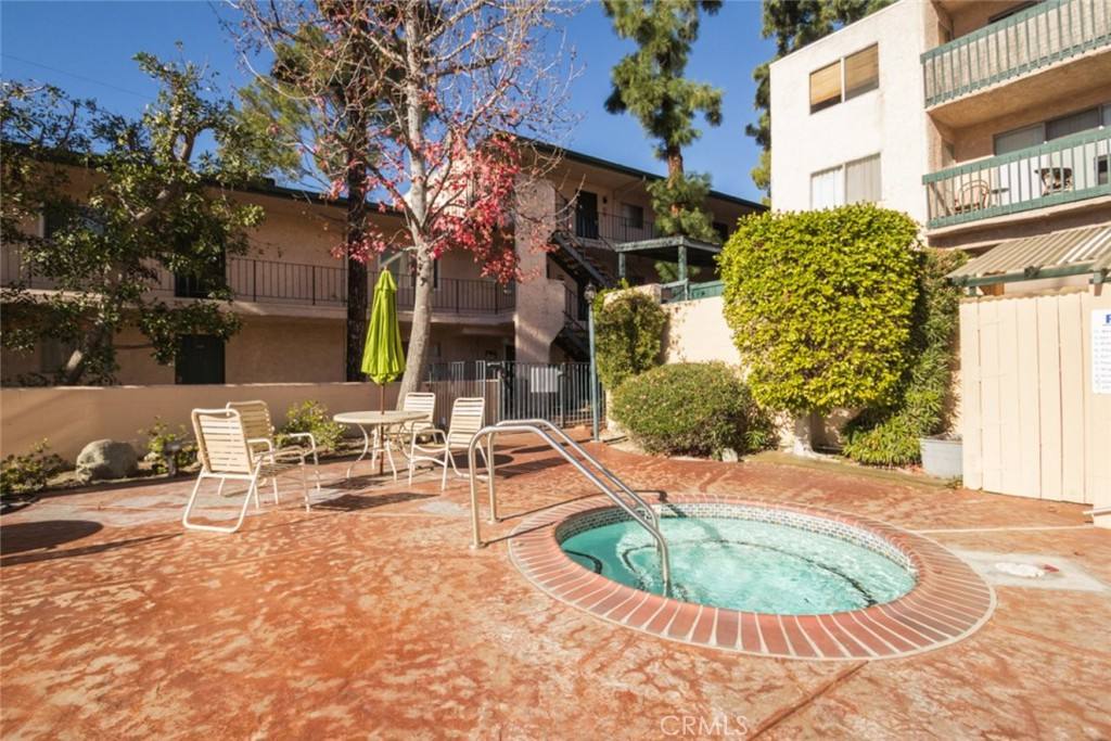 Condo for rent at 2940 N Verdugo Rd #321, Glendale, CA 91208