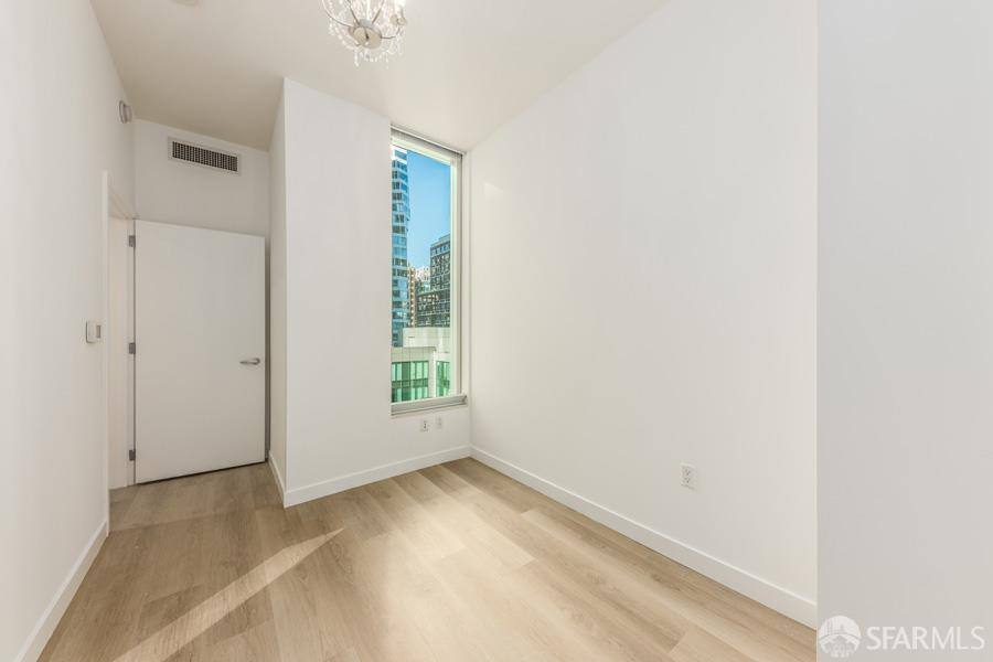 Apartment for rent at 333 Main St #3339H, San Francisco, CA 94105