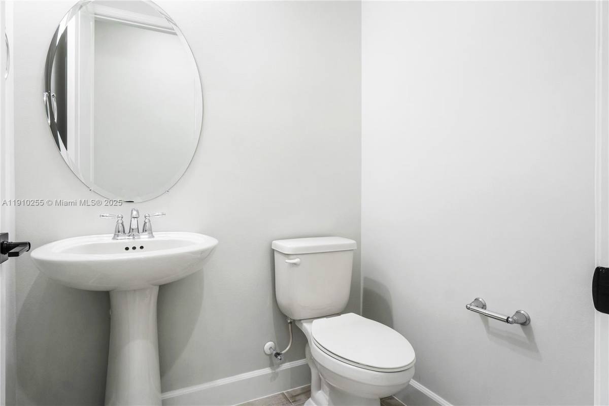 Apartment for rent at 5488 Liberty Lane, Loxahatchee, FL 33470