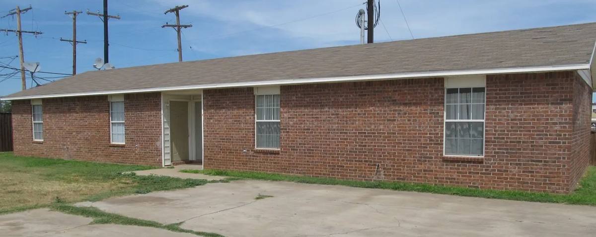 Apartment for rent at 912 82nd St, Lubbock, TX 79423