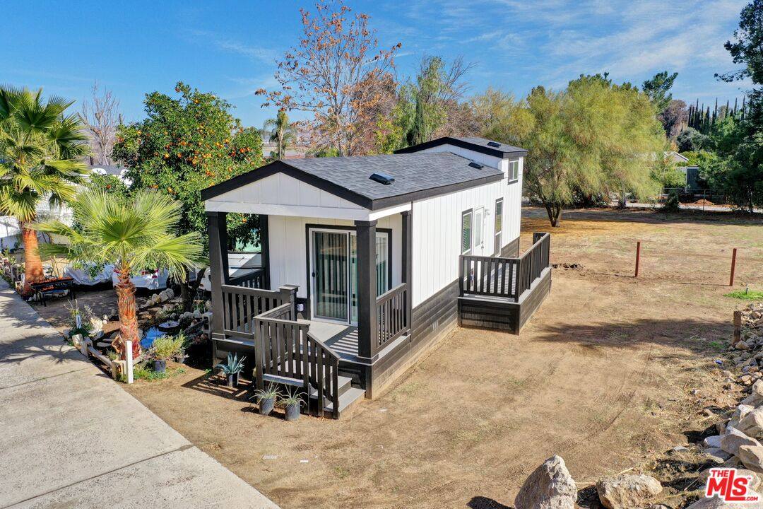 Apartment for rent at 17650 Grand Ave #204, Lake Elsinore, CA 92530