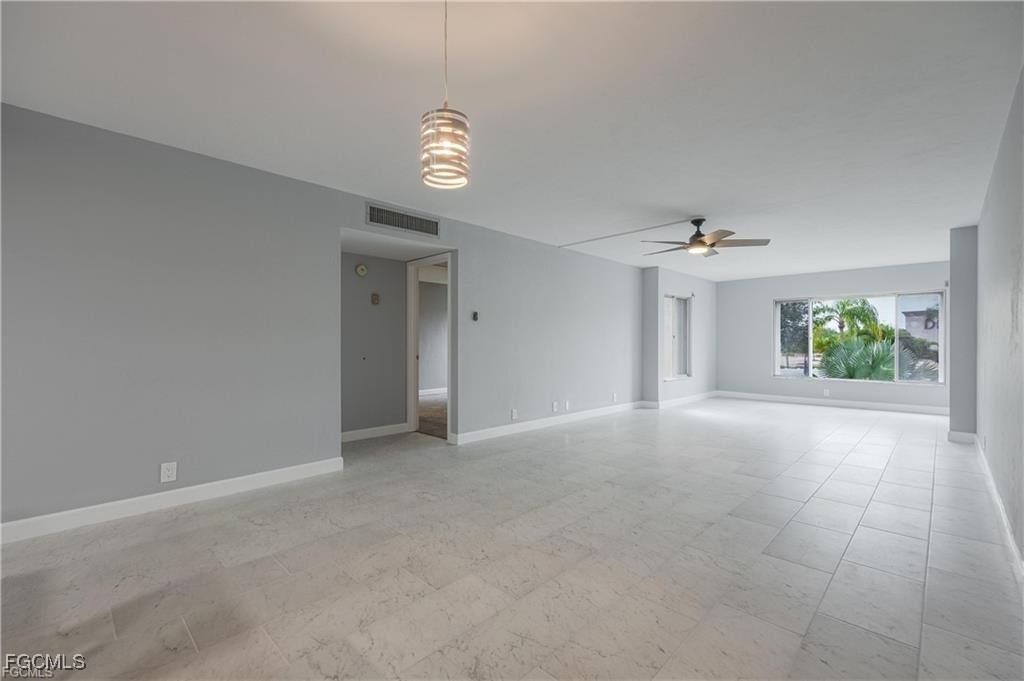 Apartment for rent at 2244 Winkler Ave #207, Fort Myers, FL 33901