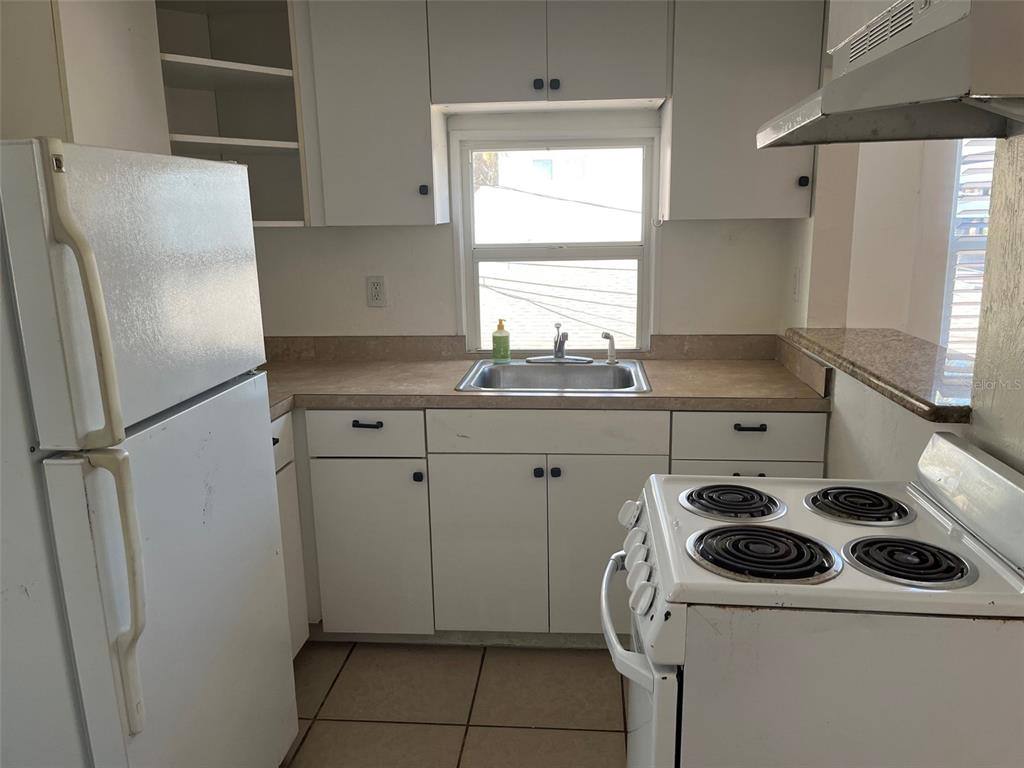 Apartment for rent at 611 Ora St #611-4, Daytona Beach, FL 32118