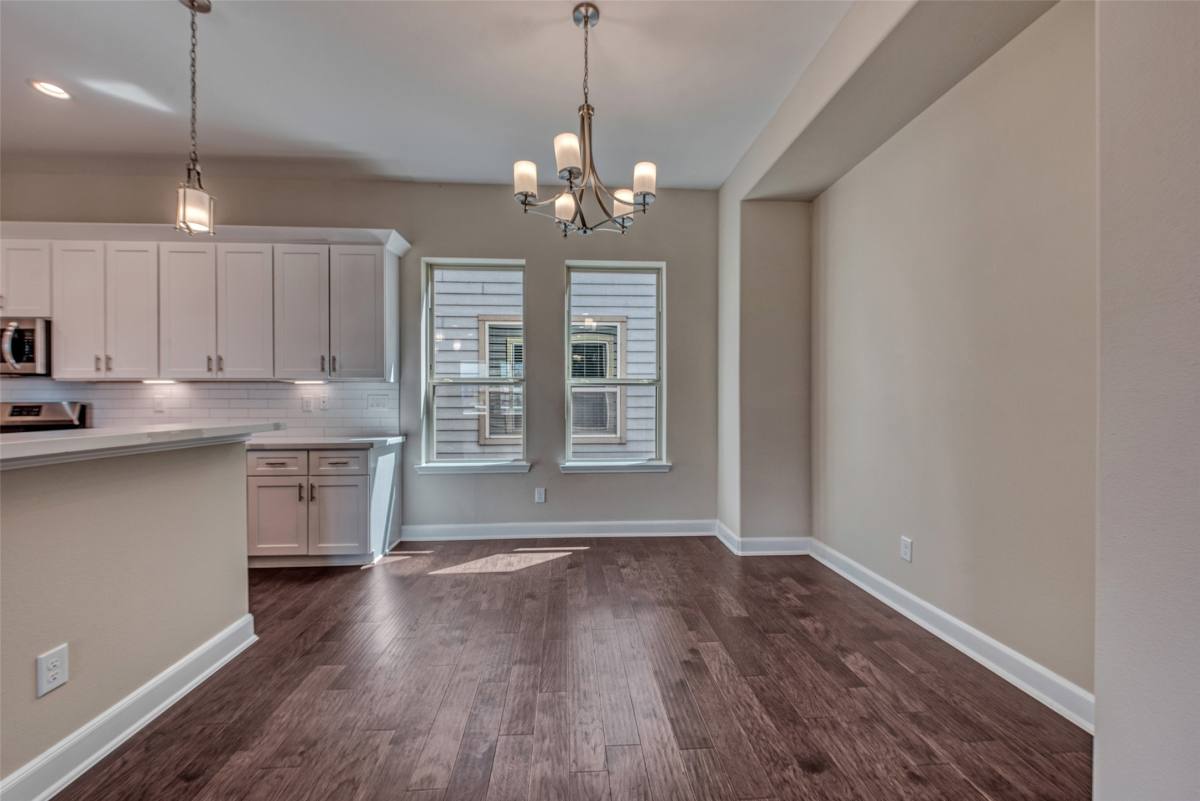 Townhouse for rent at 4135 Du Pont St, Houston, TX 77021