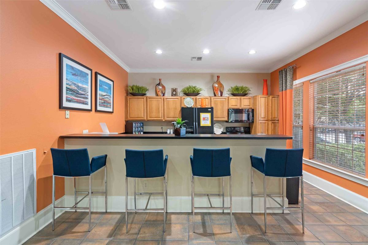 Apartment for rent at 2400-731 Spring Rain Dr, Spring, TX 77379