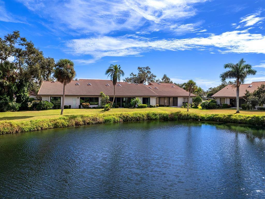 Apartment for rent at 6094 Wilshire Blvd #8, Sarasota, FL 34233