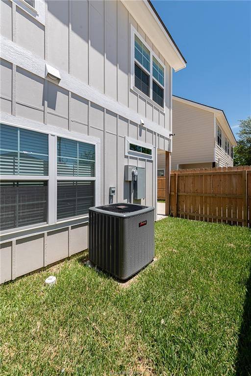 Apartment for rent at 404 Poplar St #404A, College Station, TX 77840
