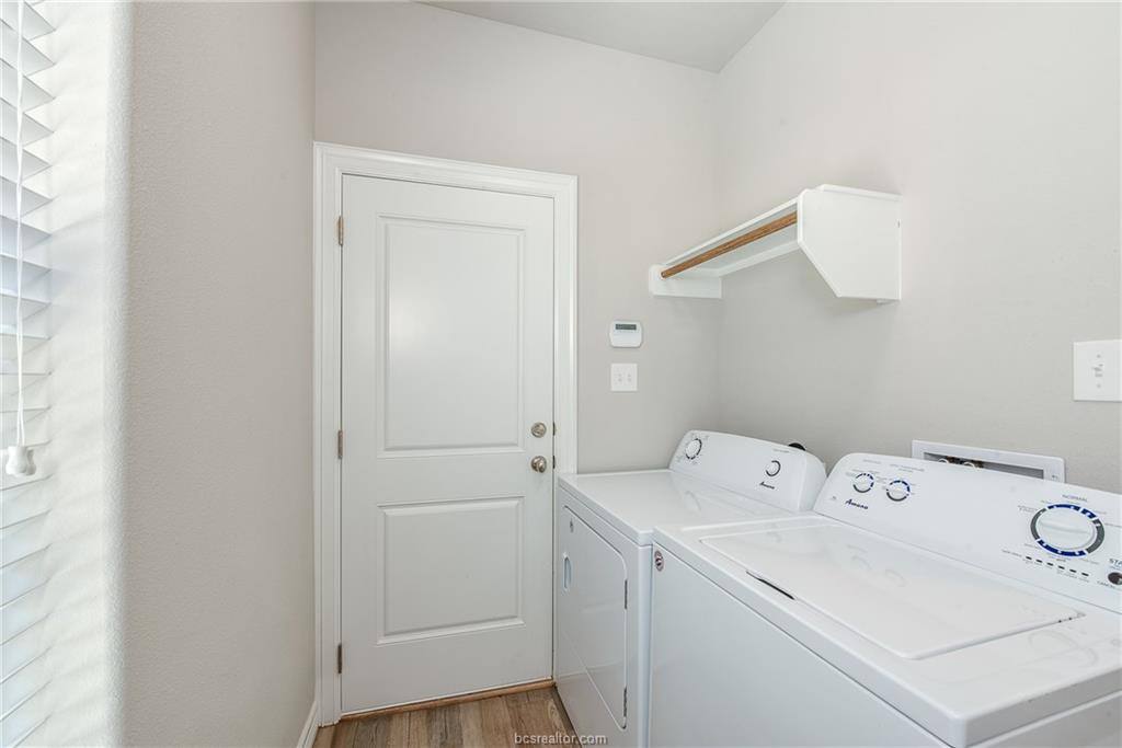 Apartment for rent at 404 Poplar St #404A, College Station, TX 77840