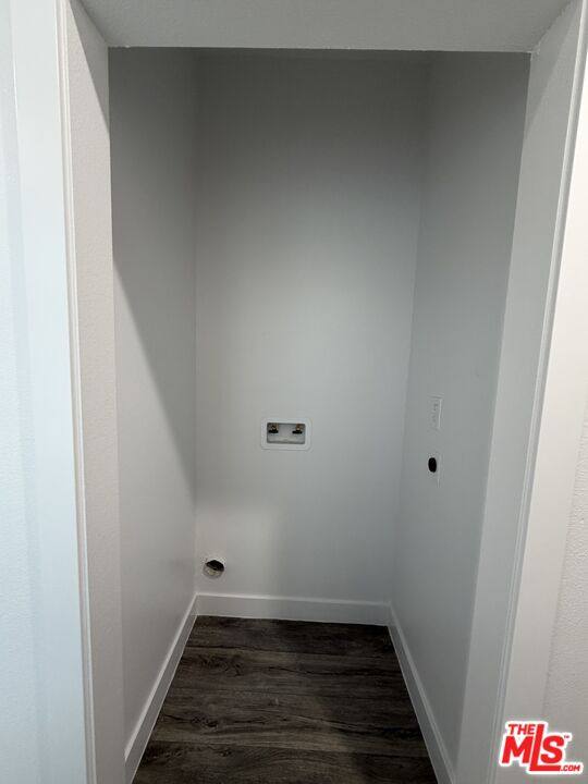 Apartment for rent at 8624 Graham Ave #8624B, Los Angeles, CA 90002