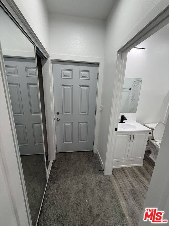 Apartment for rent at 8624 Graham Ave #8624B, Los Angeles, CA 90002