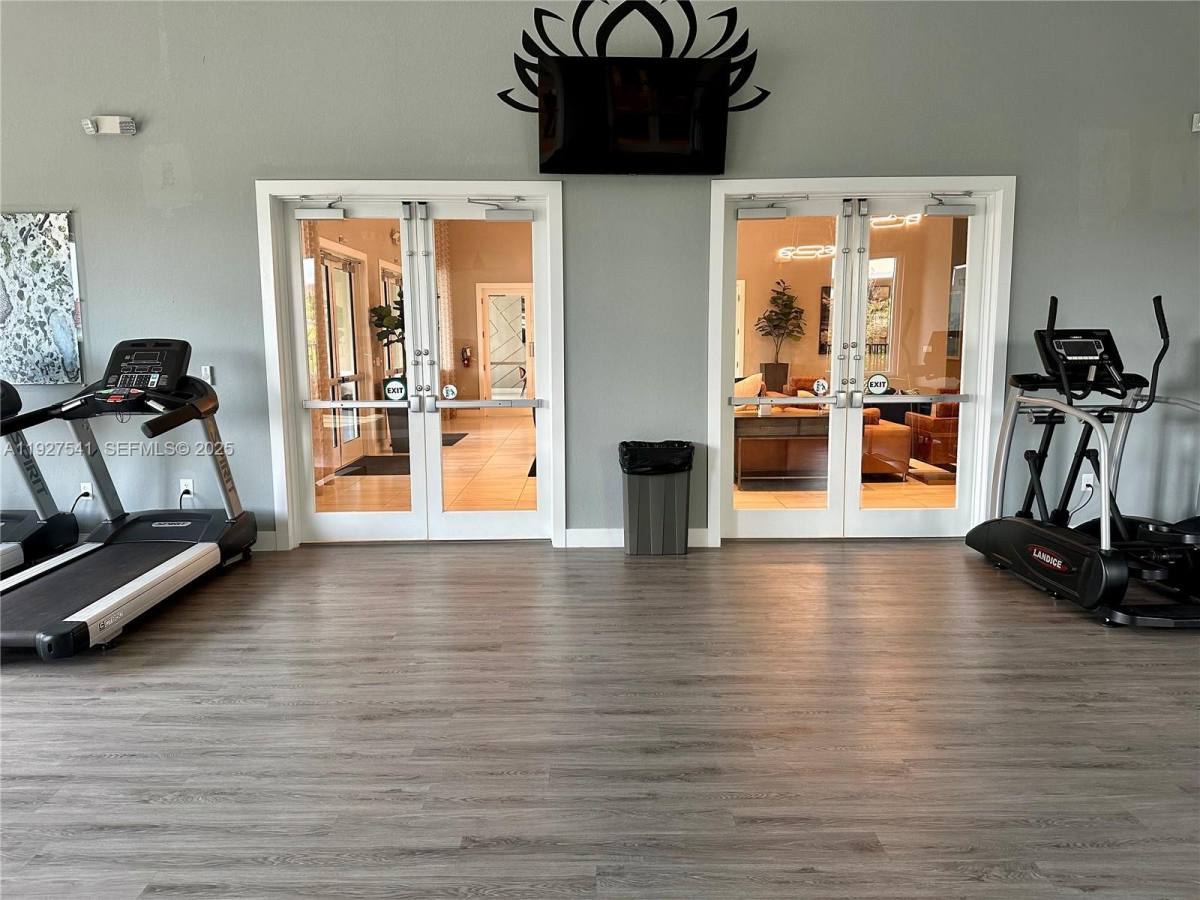 Townhouse for rent at 484 NE 5th St #484, Homestead, FL 33034