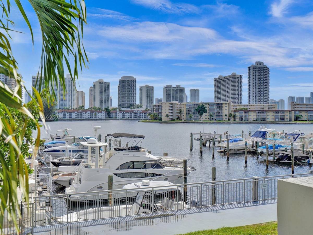 Condo for rent at 18021 Biscayne Blvd #402, North Miami Beach, FL 33160