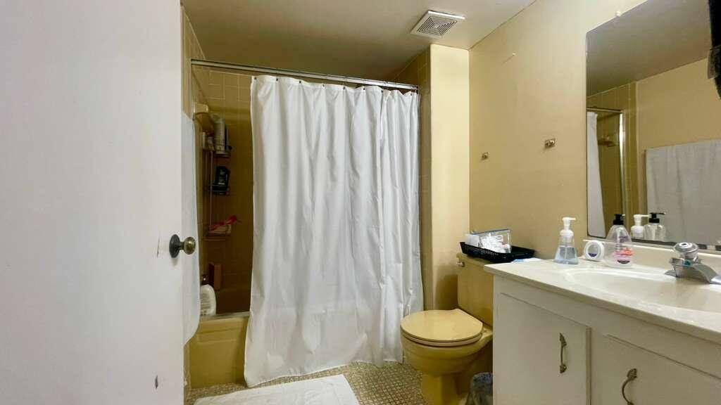 Condo for rent at 4570 NW 18th Ave #609, Pompano Beach, FL 33064