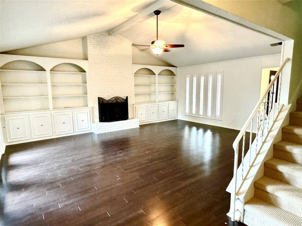Apartment for rent at 10609 Sandpiper Lane, Dallas, TX 75230