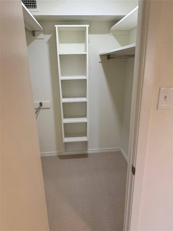 Apartment for rent at 10609 Sandpiper Lane, Dallas, TX 75230