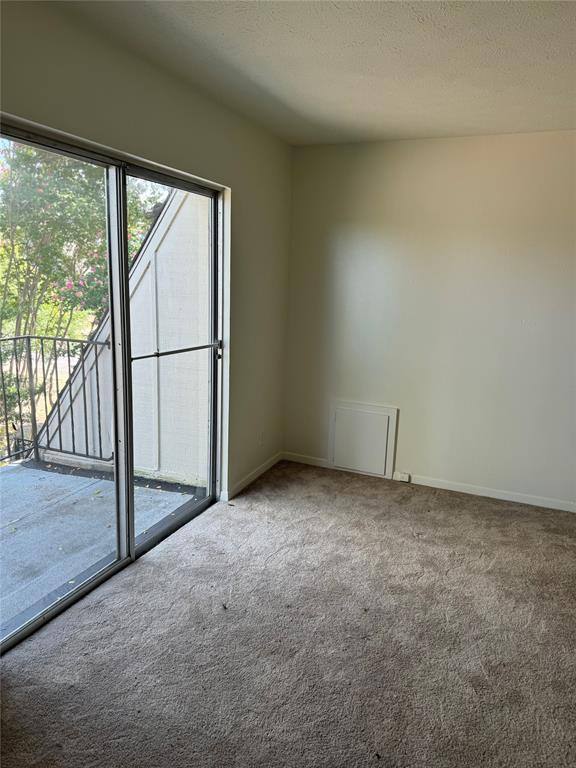 Apartment for rent at 10609 Sandpiper Lane, Dallas, TX 75230