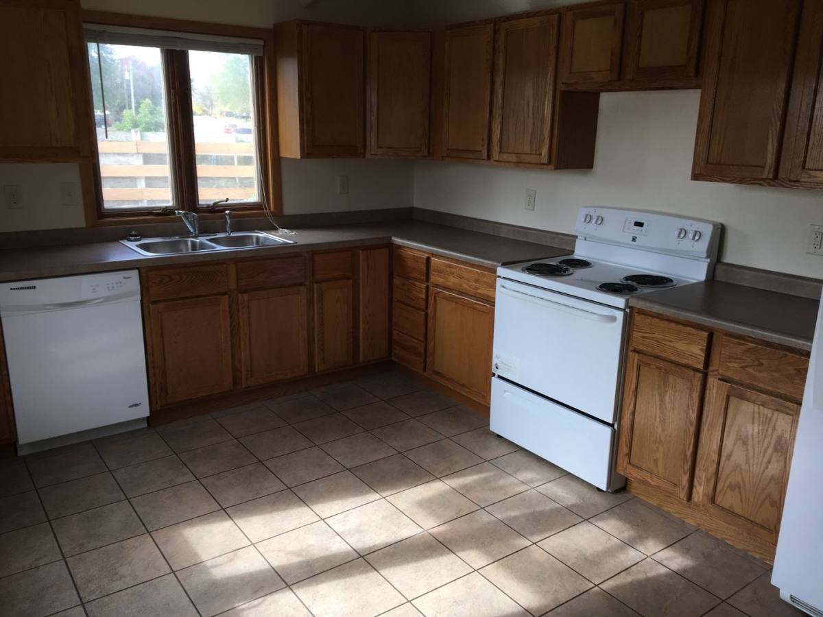 Apartment for rent at 2619 Henry Ave, Eau Claire, WI 54701