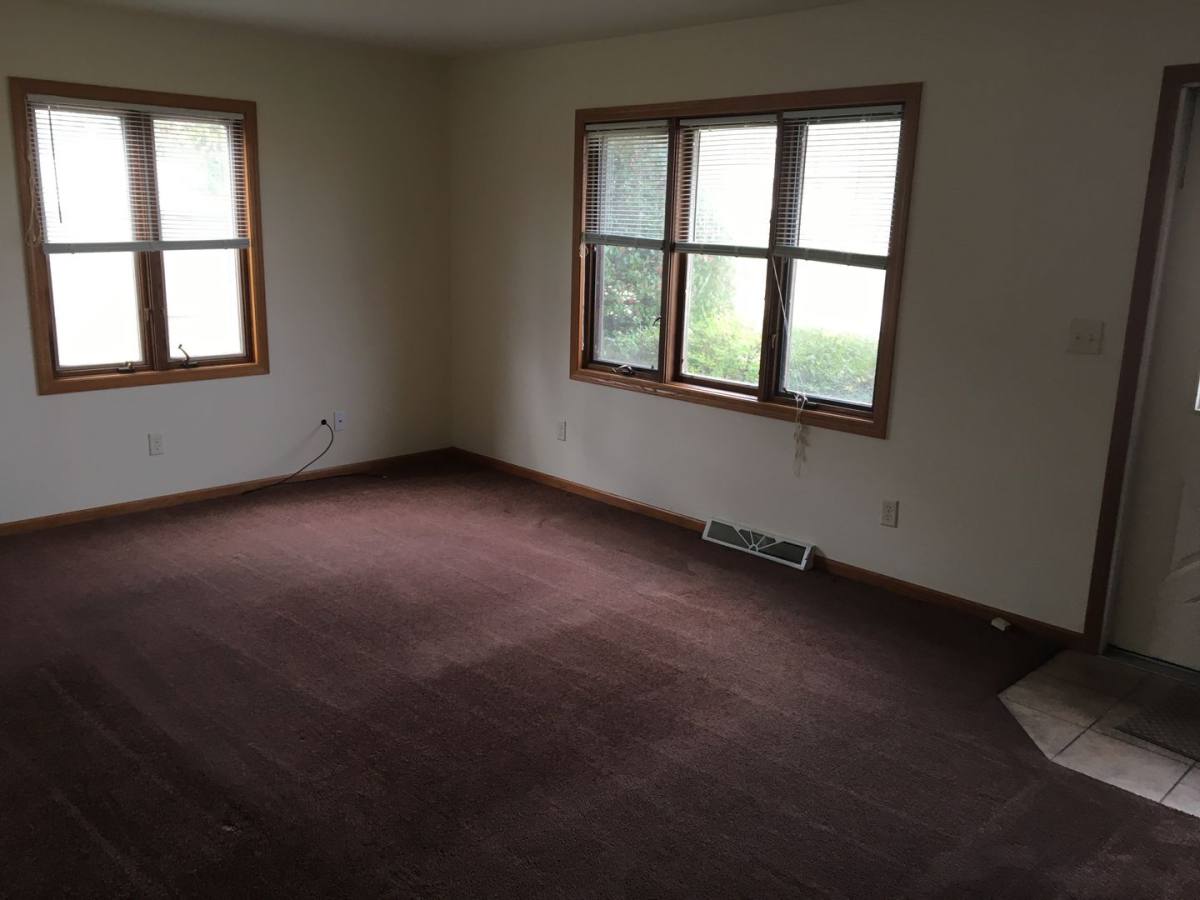 Apartment for rent at 2619 Henry Ave, Eau Claire, WI 54701