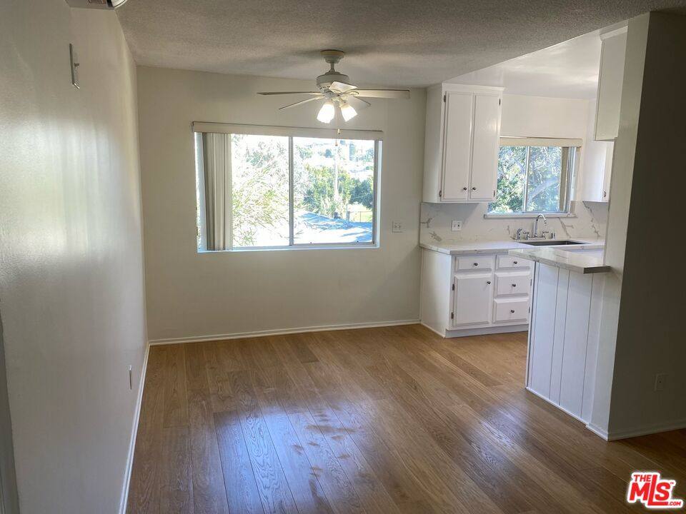 Apartment for rent at 2423 4th St #5, Santa Monica, CA 90405