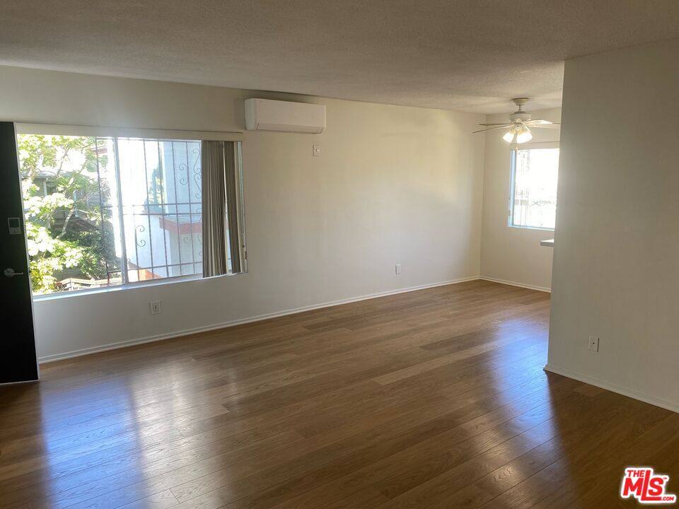 Apartment for rent at 2423 4th St #5, Santa Monica, CA 90405