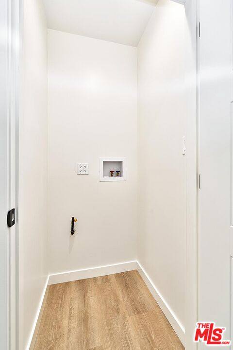 Apartment for rent at 6443 Columbus Ave, Van Nuys, CA 91411